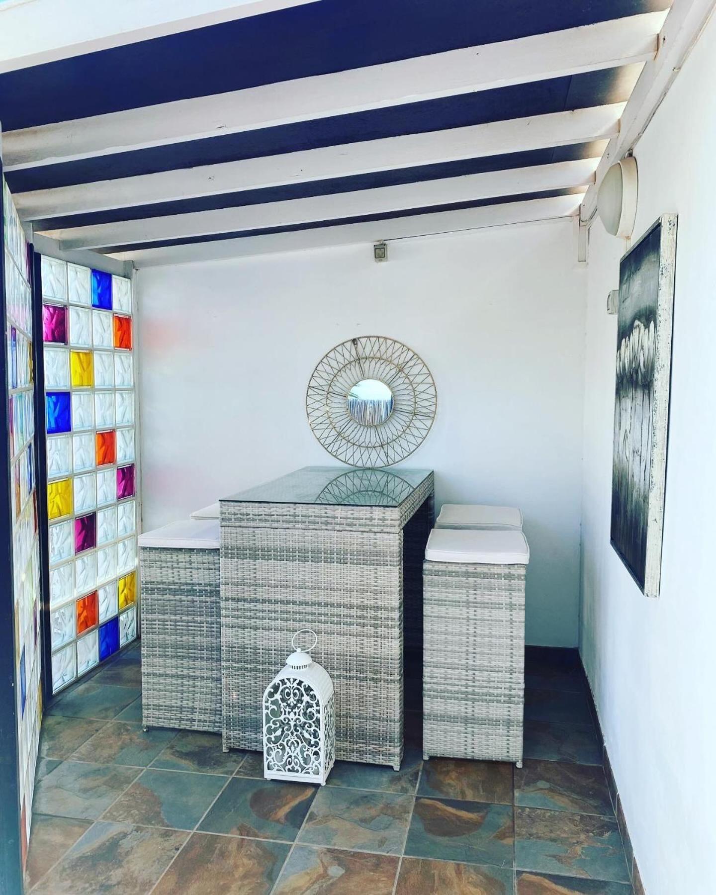 Large Studio Apartment! Costa Teguise Esterno foto