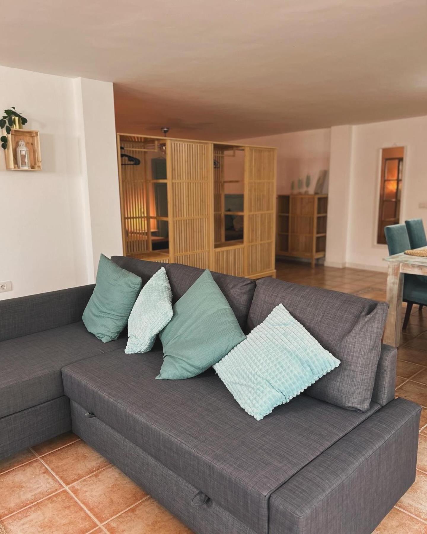 Large Studio Apartment! Costa Teguise Esterno foto